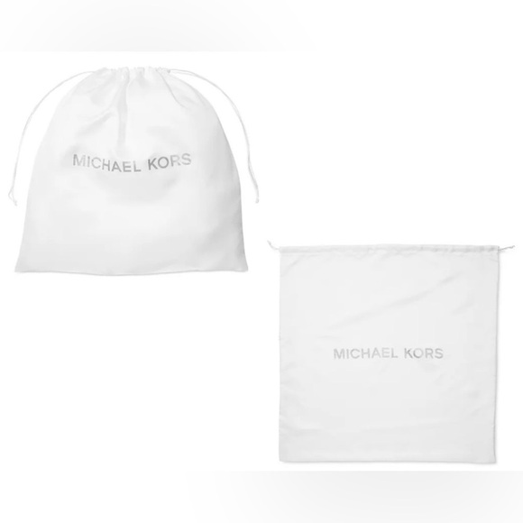 Michael Kors. 5 Piece. Saige Reversible Tote & Pouch & Dust Bag, Scarf & Charm. - Picture 14 of 16
